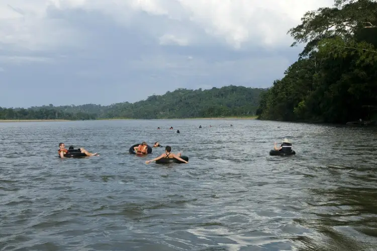 yachana-lodge-river
