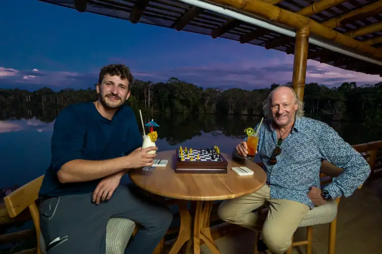 la-selva-lodge-bar