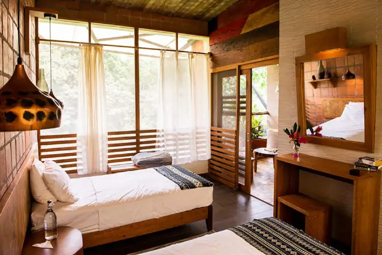 itamandi-amazon-eco-lodge-room