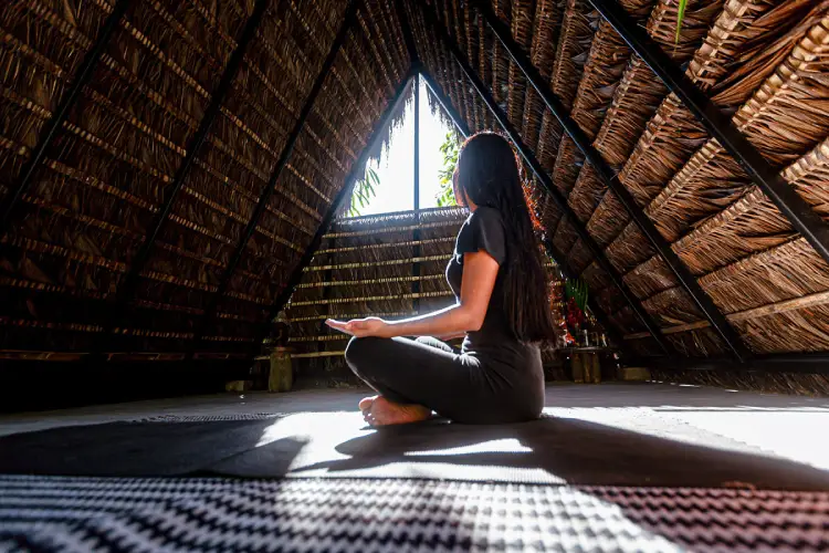 kuyana lodge yoga