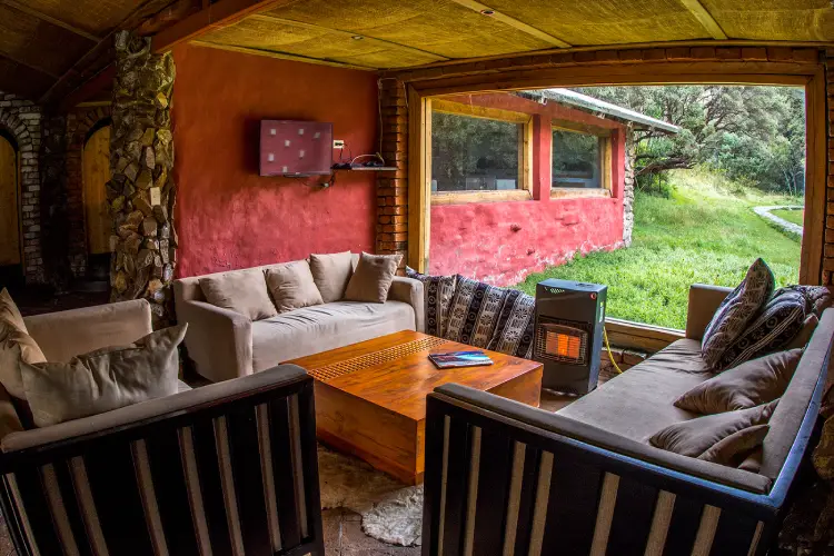 Polylepis Lodge living