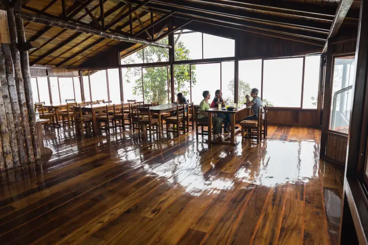 Santa Lucia Lodge comedor