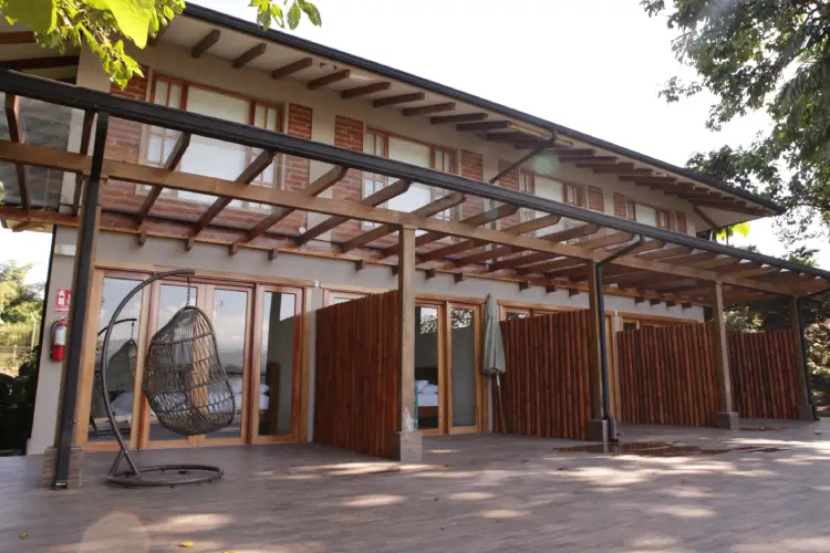 kapari lodge balcony