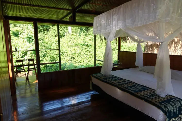 waita lodge room