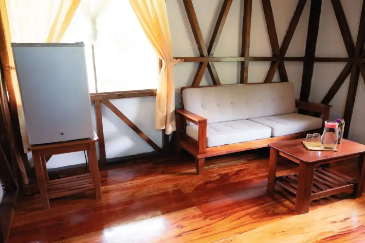 yasuni ecolodge-minibar-Mini-Suite